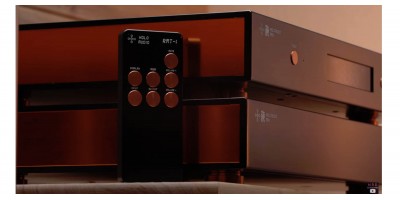The KING is CROWNED! Holo Audio May DAC Review